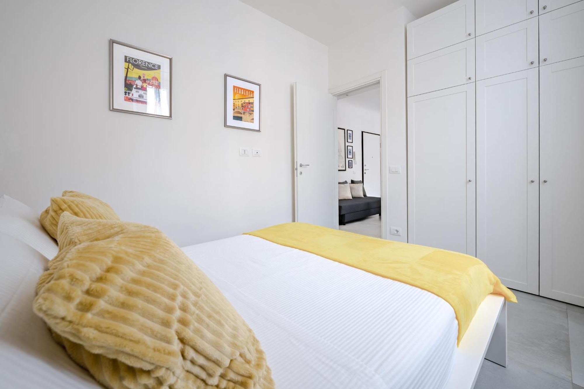 Via Ponte Alle Mosse, 19 - Florence Charming Apartments - A Chic, Newly Renovated Apartment Near Tram Leopolda, A Few Min From Downtown Ngoại thất bức ảnh